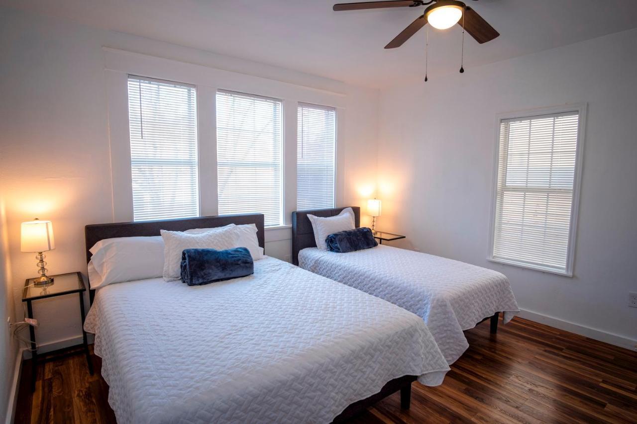 Downtown View Cozy 2Br1Ba Home Sleeps 8 Σαν Αντόνιο Εξωτερικό φωτογραφία