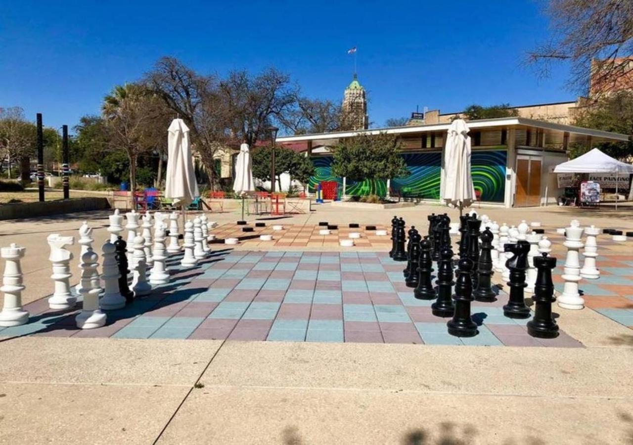 Downtown View Cozy 2Br1Ba Home Sleeps 8 Σαν Αντόνιο Εξωτερικό φωτογραφία